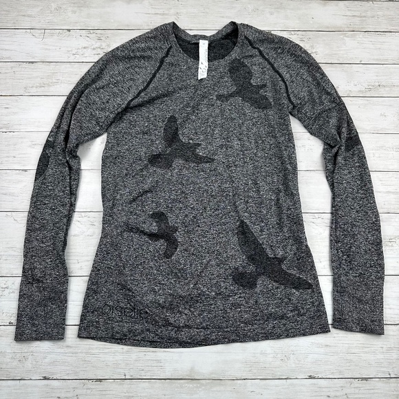 oiselle Tops - Oiselle Women's Flyte Fly Long Sleeve Workout Shirt Birds Thumb Holes Size Large